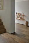Woodpecker Harlech Amaretti Oak Herringbone 90mm flooring texture